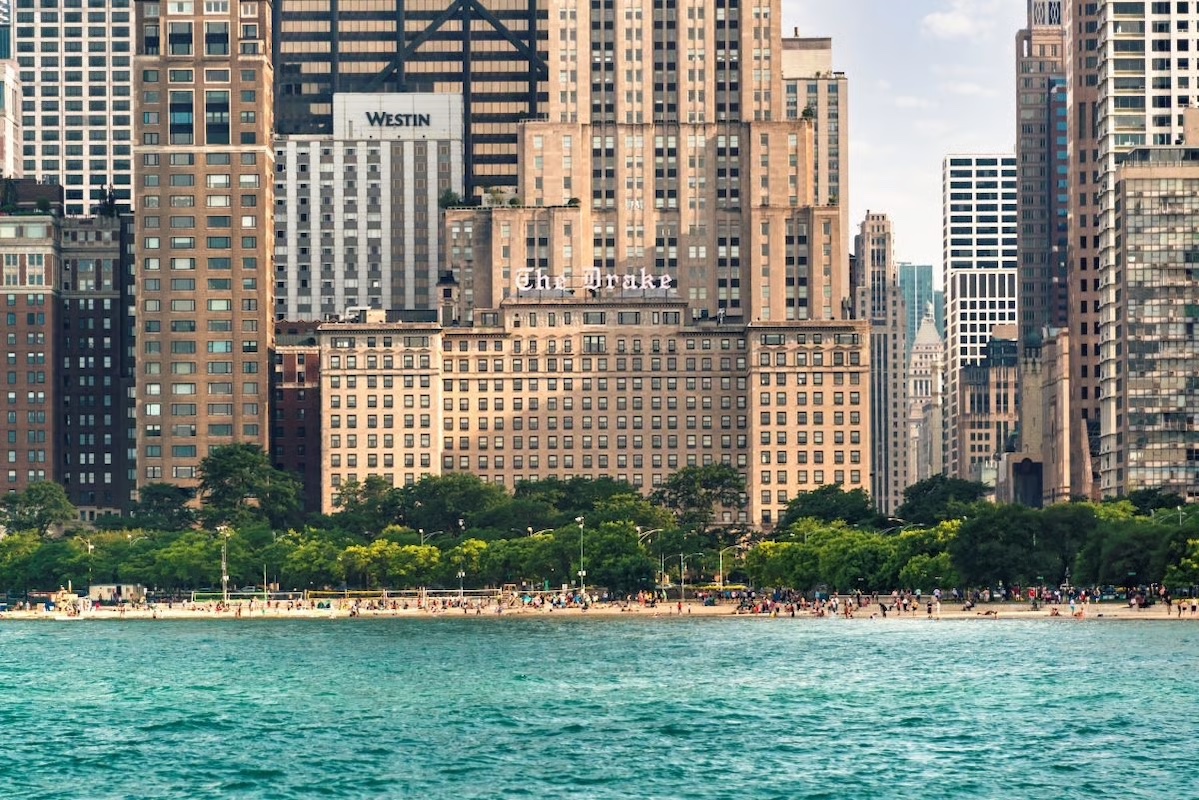 Chicago’s Drake Hotel hero image