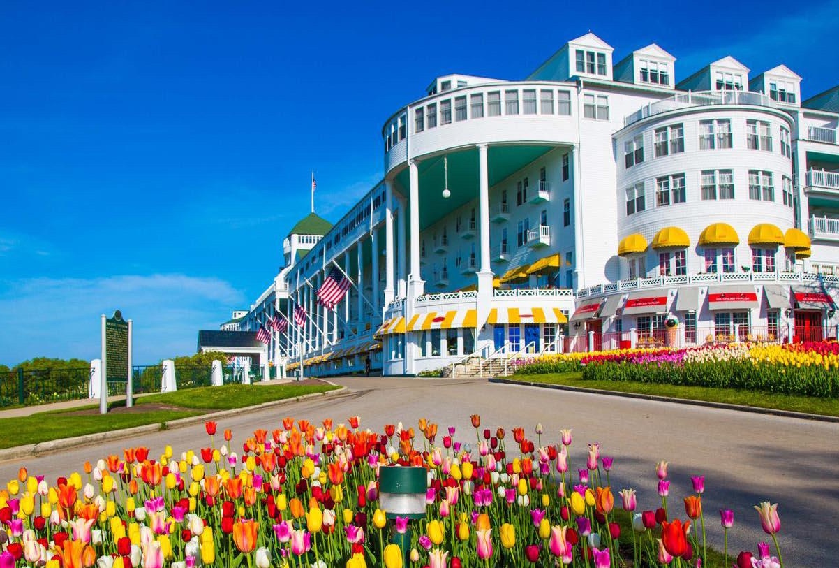 The Grand Hotel of Michigan hero image