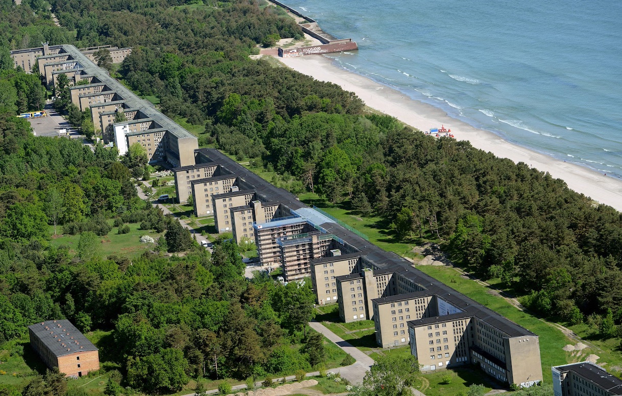 Hotel Hitler’s Hotels: A Dark Chapter in European Hospitality hero image