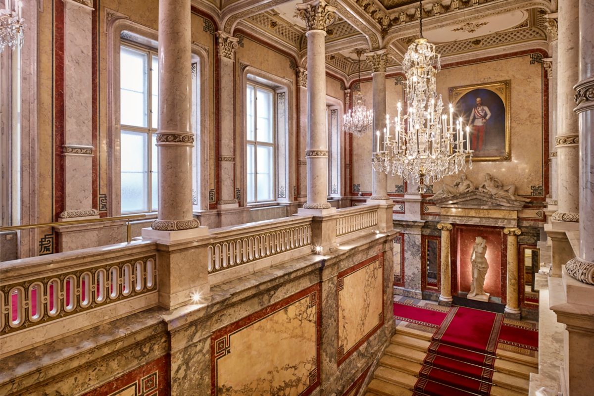 The History of Hotel Imperial Vienna hero image