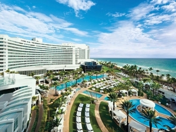 Hotel Fontainbleau Hilton Miami Beach image