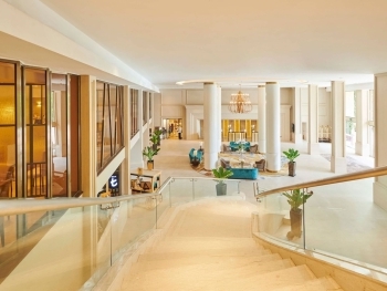 Grand Hotel Saigon image