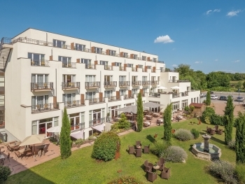 Grand Hotel Villa Medici in the Heart of Florence image