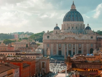 Finding Faith on the Road: Religious Retreats in Ancient Times and Today image