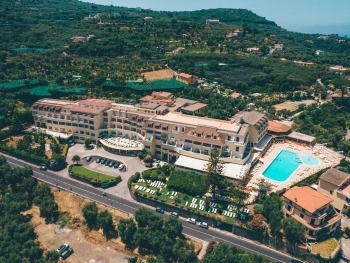 Hotel Grand Hotel Vesuvio: A Journey Through Time image