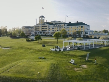 Mountain View Grand Resort & Spa in the White Mountains image