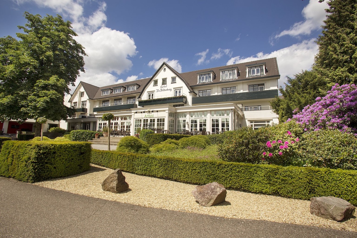 Explore the Historic Charm and Natural Beauty of Hotel de Bilderberg hero image